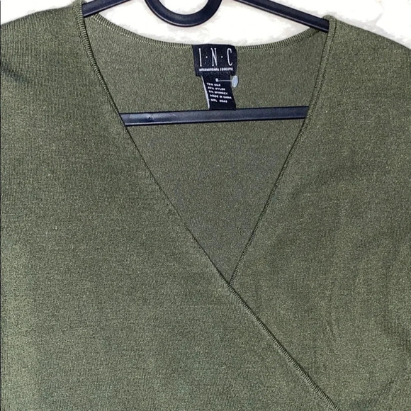 Macy’s I.N.C Olive Green V-neck sweater S - Picture 5 of 10